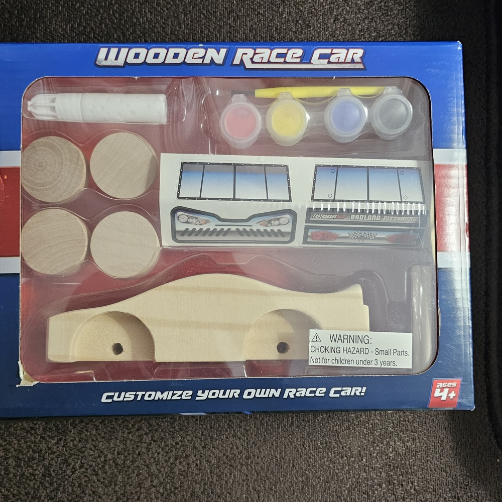 Wooden Race Car - Customize Your Own Race Car for the Derby! New in Box